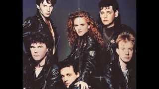 T&#39;Pau &quot;Call Me&quot;