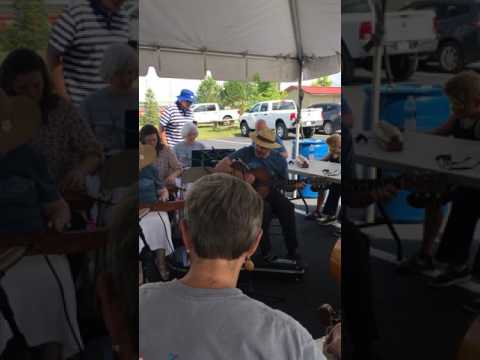 Great American Downtown Dulcimer Breakdown - "Sourwood Mountain"