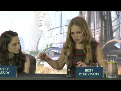 Press Conference: George Clooney, Britt Robertson | Tomorrowland: A World Beyond