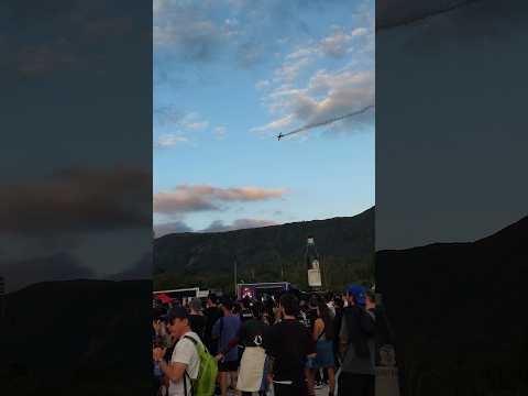 Acróbata aéreo #dillom #cosquin #cosquinrock #cordoba #argentina #musica #música #festival #rock