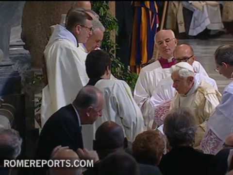 Click to Watch the Lord, awaken in us the desire for you: Holy Thursday Homily of Pope Benedict XVI video