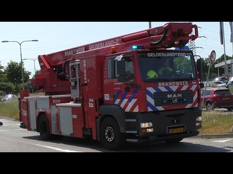 Reserve Hoogwerker 08-9051 en Rijopleiding Tankautospuiten 08-9032 en 08-9036 met spoed in Nijmegen