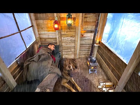 Caught in a Heavy Rain - I Took Shelter in an Abandoned Cabin