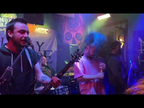 You May Kiss the Bride - Zehirli Dudaklar ( Live - Canlı )