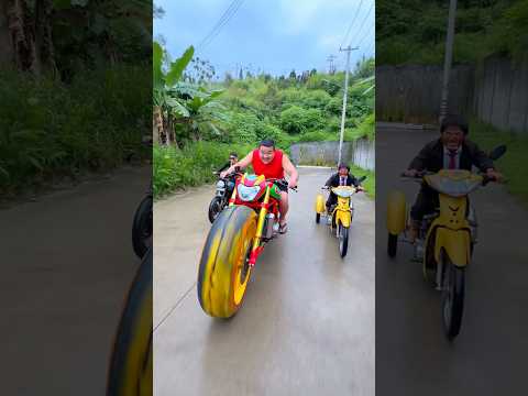 MAKE THE RIGHT CHOICE - The most powerful motorcycle😂 正しい選択をしよう - 最もパワフルなバイク
