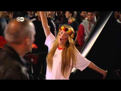 World Cup party goes on in Germany | Journal