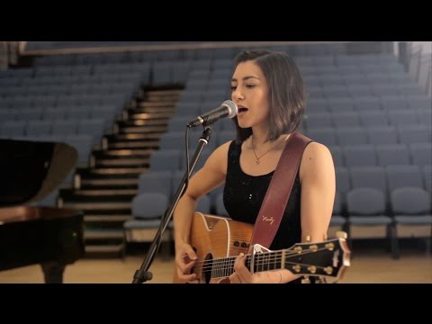 Iris - Goo Goo Dolls (Hannah Trigwell acoustic cover)