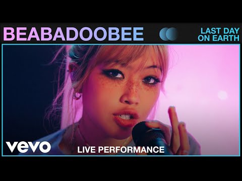 Beabadoobee - Last Day On Earth (Live) | Vevo Studio Performance