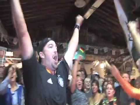 oktoberfest beer drinkingcompetition2009web