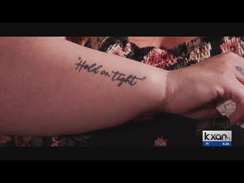 "Hold on tight" - Survivor remembers father's last words during F5 tornado