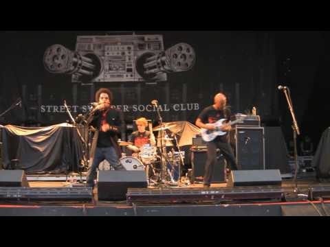 Street Sweeper Social Club - The Oath - NIN|JA Tour - 5.27.09 (in 1080p)