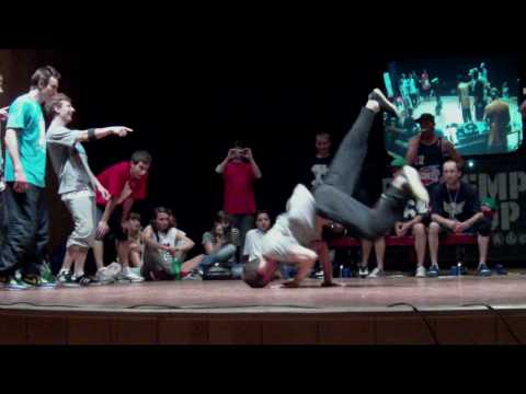 Pomorski Forfitter vs Sinior Squad Family Jammin on Beat 2010