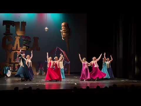 Estudio de Danza Lidia Gorrachategui,2025 sevillanas: sueña la margarita