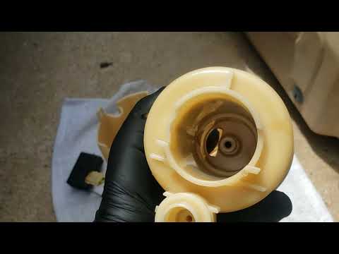 05-07 Toyota Sequoia Fuel Pump only