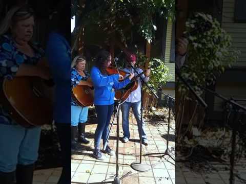 JT's Fiddle Off 2016 -Ashoken Farewell - Christina - Rnd. 1