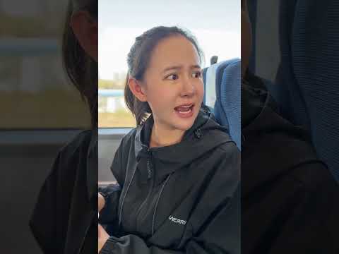 坐車出差，遇到這種人，你會出手嗎？ #劇情 #吃麵 #坐車 #出差