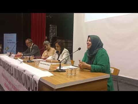 Fatma Bostan Ünsal, İHD Adana Şubesinin "Barış Hakkı" Panelinde Konuştu. 