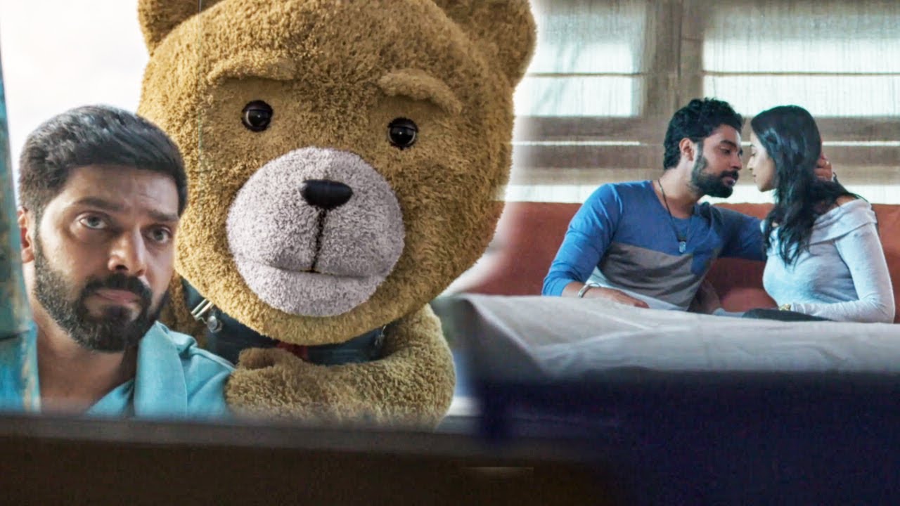 ये लड़का लड़की का रोमांस देखकर टेडी ऊपर से गिर गया l Teddy 