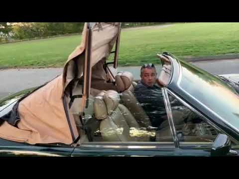 1982 Aston Martin V8 Volante 5 Speed - Convertible Top Operate