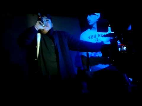 Armouann (GAS Fam) vs Wodu - MTV Spit Napoli 2014