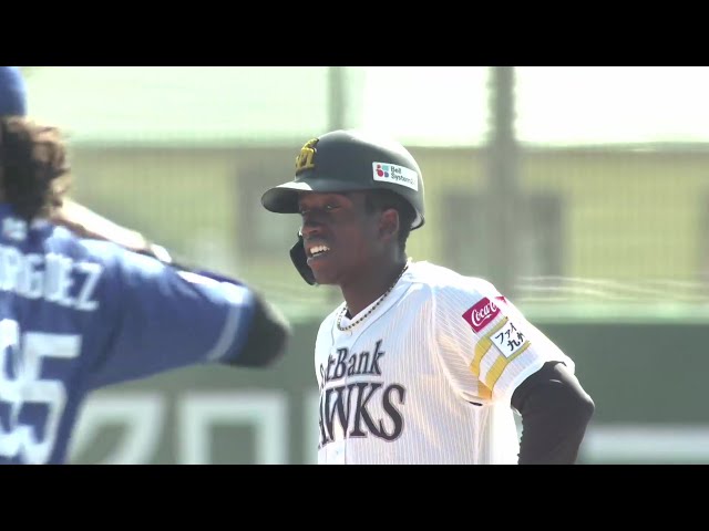 【ファーム】脚でチャンスを広げる!! ホークス・イヒネイツア 今季初の盗塁成功を決める!! 2025年3月14日 福岡ソフトバンクホークス 対 中日ドラゴンズ