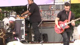 Crowder &quot;Back To The Garden&quot; Live at The Fest 2017