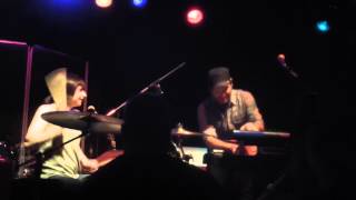 TeamMate - Girls With Boys&#39; Names (live at Schubas, Chicago)