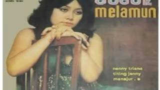 Download lagu Duduk Melamun - Neny Triana mp3