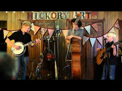 Dueling Banjos | Moore Brothers Band