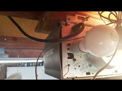 Programming Clicker Universal Garage Door Remote to Genie Intellicode Screwdrive Opener