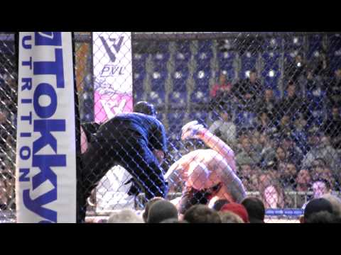 Adam Gordon Round 1.AVI