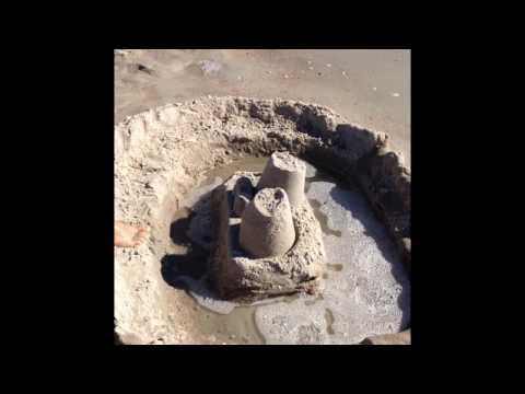Sand Castle vs the tide