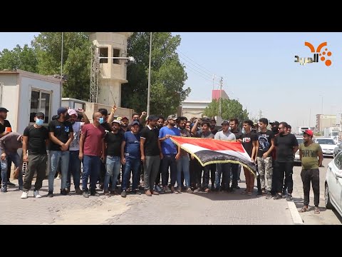 شاهد بالفيديو.. محتجو الـ 30 ألف بدوائر الكهرباء يلوحون بالتصعيد #المربد
