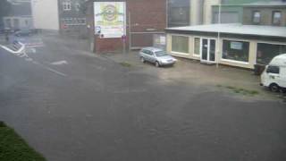 preview picture of video 'Unwetter in Schleswig August 2008 - Teil 1'