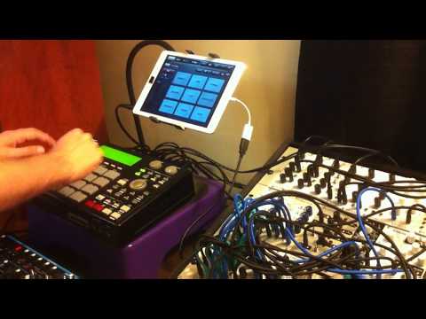 Fingerlab DM1 - iOS Drum Machine - Exploring the Presets - Part 2