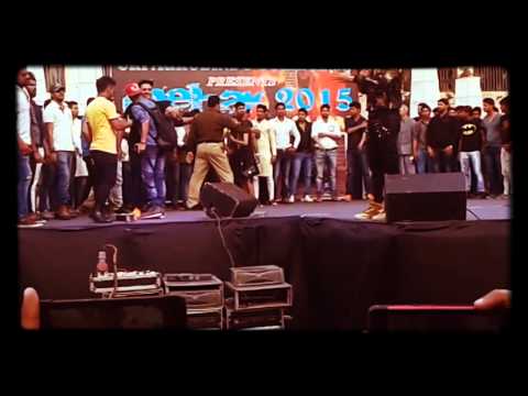 RJ Rizvi Best anchor for college fest