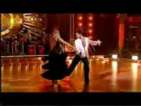Simon Mathew & Viktoria Franova - Passo Double