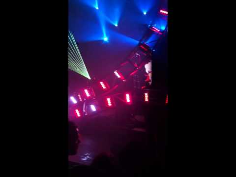 Dirty South Creamfields 2011 Alesso , Sebastian Ingrosso - Calling