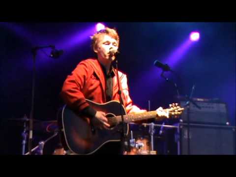 Brandur Enni - Weekend - Live Ó-Concert 2011 in Tórshavn