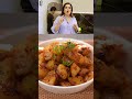 Let Farah Khan guide you on how to make Laal Aloo in the most delicious way!! 😋 - Video