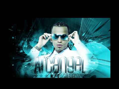 Noche de entierro - Arcangel, Ivy Queen, Daddy Yankee, De La Ghetto, Randy, El Father