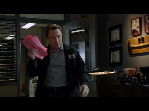 Chicago Fire 2x05 A Power Move, Pink Transfer Forms Spellman