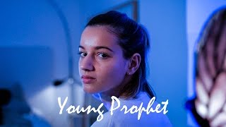Mavi Phoenix - Young Prophet (Doku) | DIFFUS