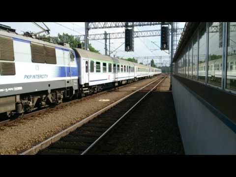 EP09-041 z TLK Piast do Gdyni Głównej 4km od stacji początkowej