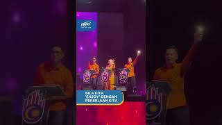 Download lagu Min pun tengah 'enjoy' buat kerja ni mana ada sejuk walaupun dah mandi hujan🥶#SambutanHariMalaysia mp3
