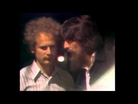 George Harrison with Art Garfunkel at Carly Simon concert NYC Central Park 07/27/71
