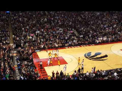 Kyle Lowry's game winning shot to beat the Cleveland Cavaliers (Feb 26, 2016)