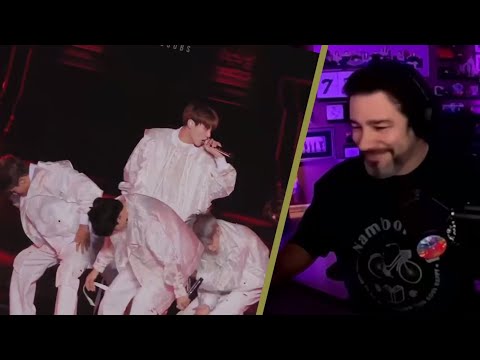 Director Reacts - BTS - MIC DROP (Japanese Ver.) LIVE