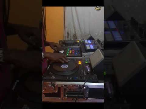 Saa Moja beat juggling