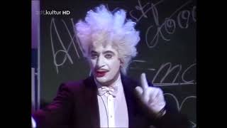 SILICON DREAM -  Albert Einstein - Everything Is Relative